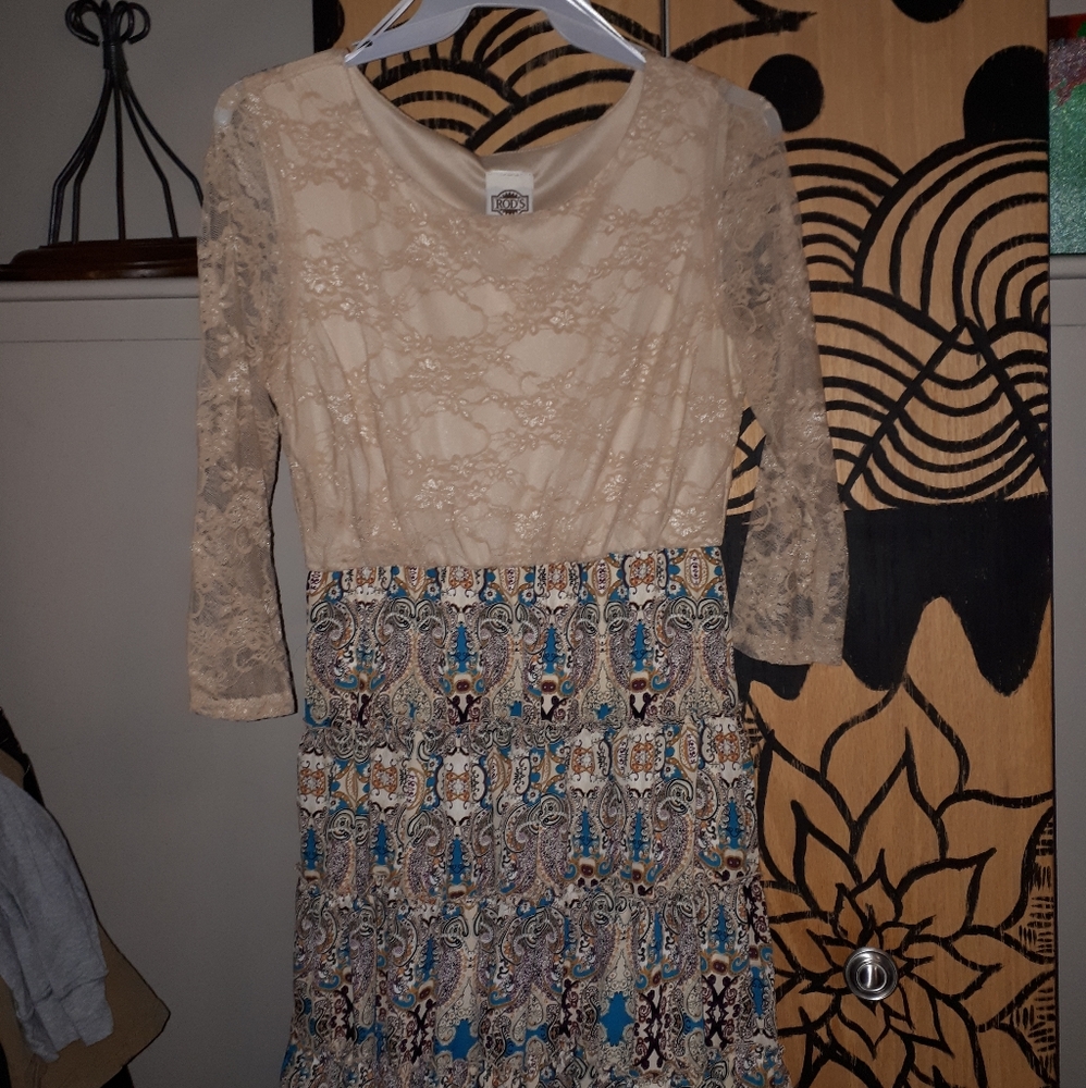 Very cute western style dress